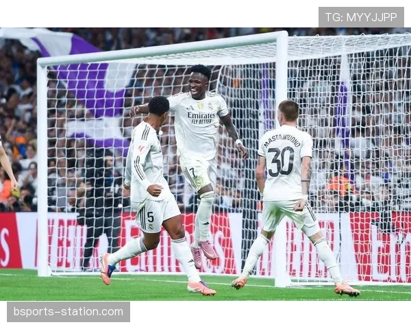 皇马控制力下降，中场调度与防线协同问题逐步显现